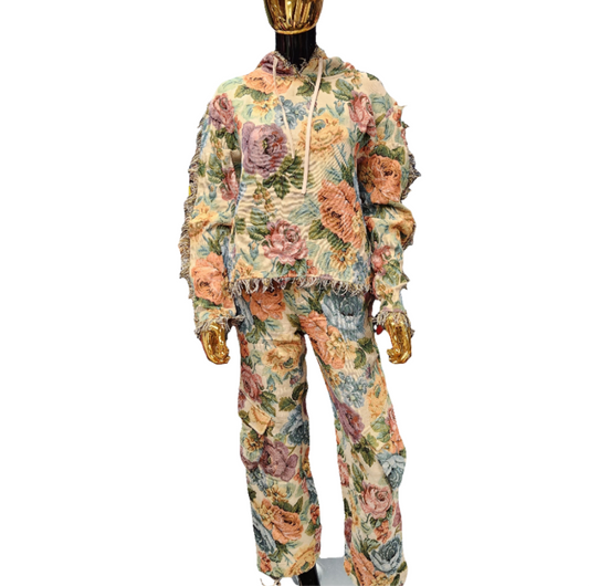Hooded Tapestry 2PC Set