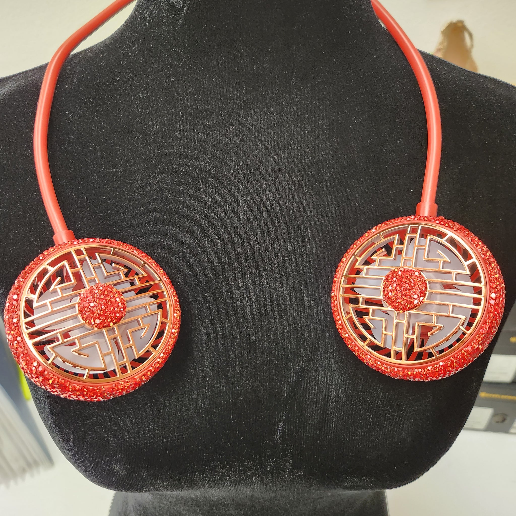 BLING HANGING NECK FAN